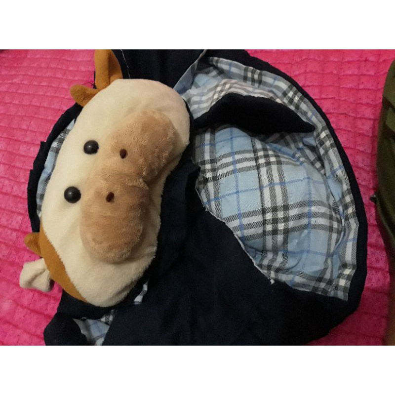 gendongan bayi