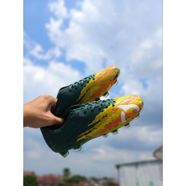 Sepatu Bola Ortuseight Catalyst Chimera FG - CargoGreen/Ortrange