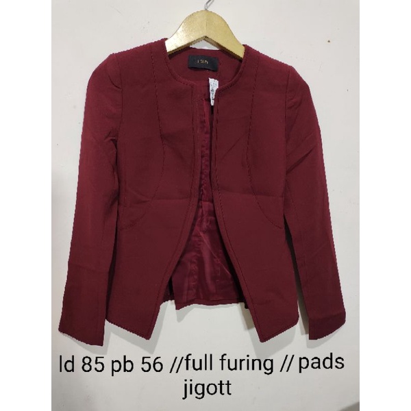 blazer maroon