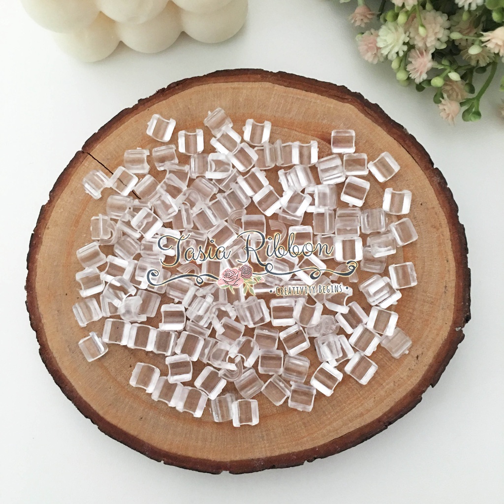 Tempelan Clay Transparan