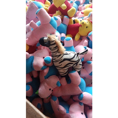 boneka badak