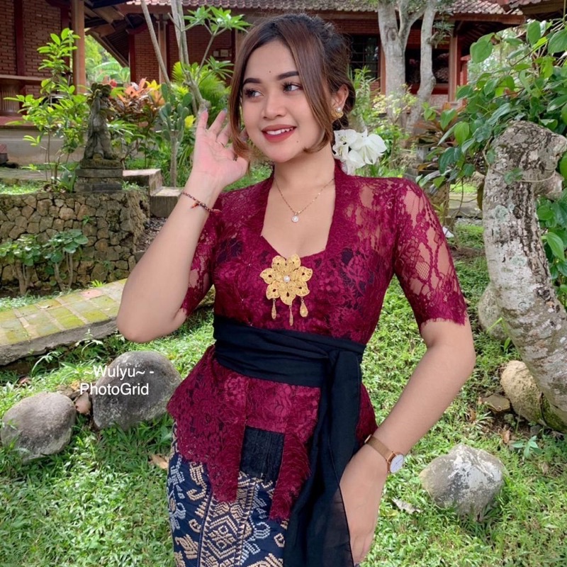 kebaya tangan pendek