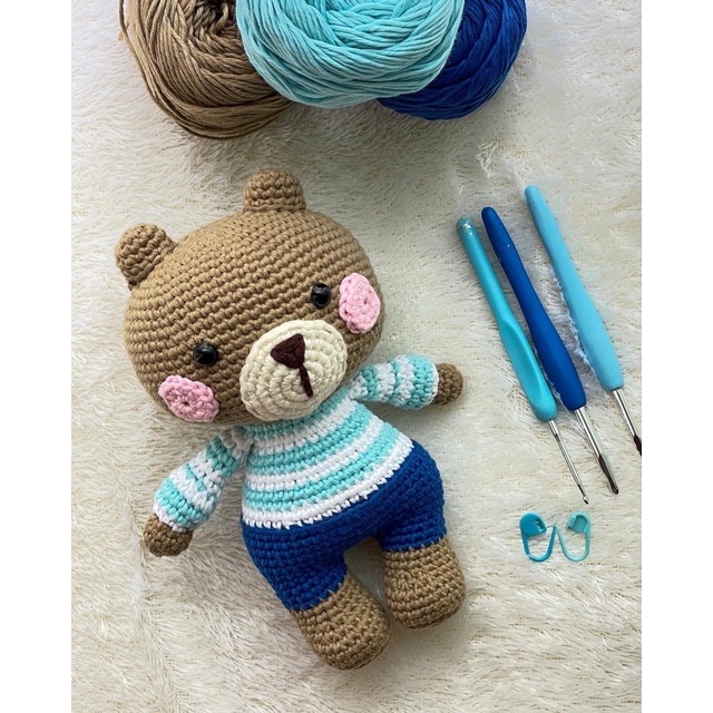 Ben Bear - Boneka Rajut
