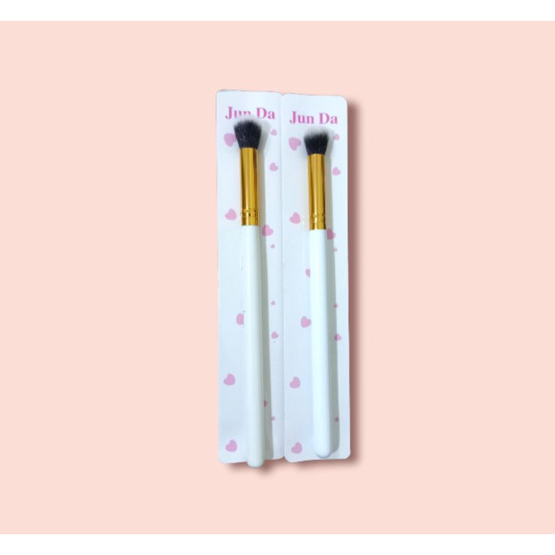 KUAS EYESHADOW JUN DA