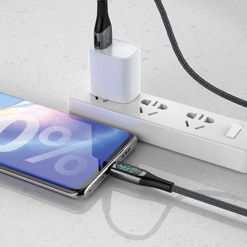 Vivan VIC100 USB-C Quick Charge Cable Smart Digital Display Type-C