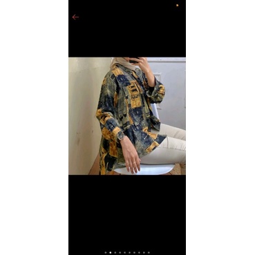 kemeja motif oversize