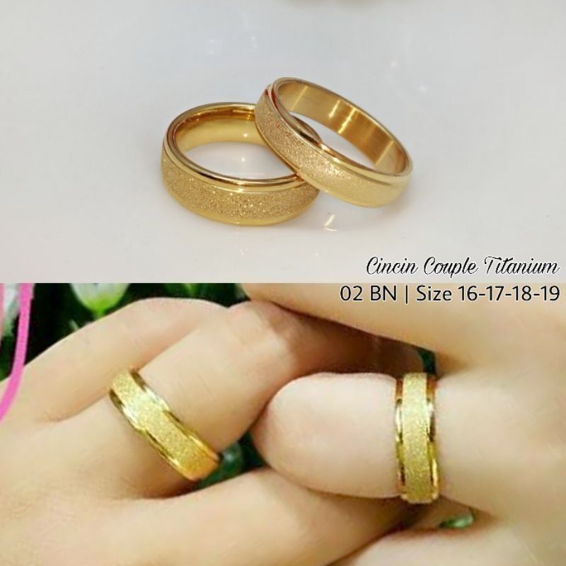 Cincin Titanium Polos Pasir Gold