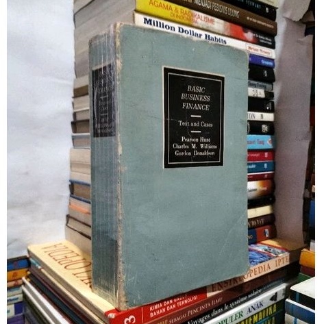 BASIC BUSINESS FINANCE TEXT AND CASES.BY.CHARLES M.WILLIAMS