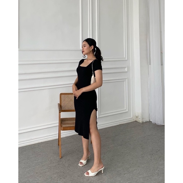 slit dress
