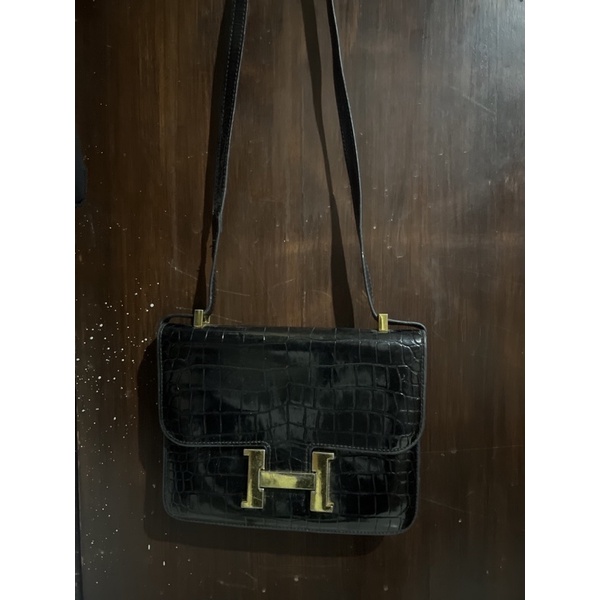 sling bag her*** /preloved