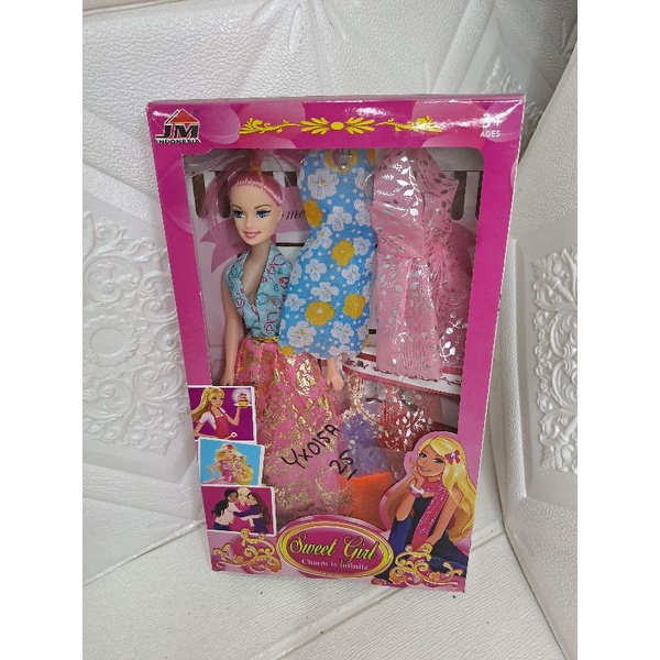 MAINAN ANAK BARBIE