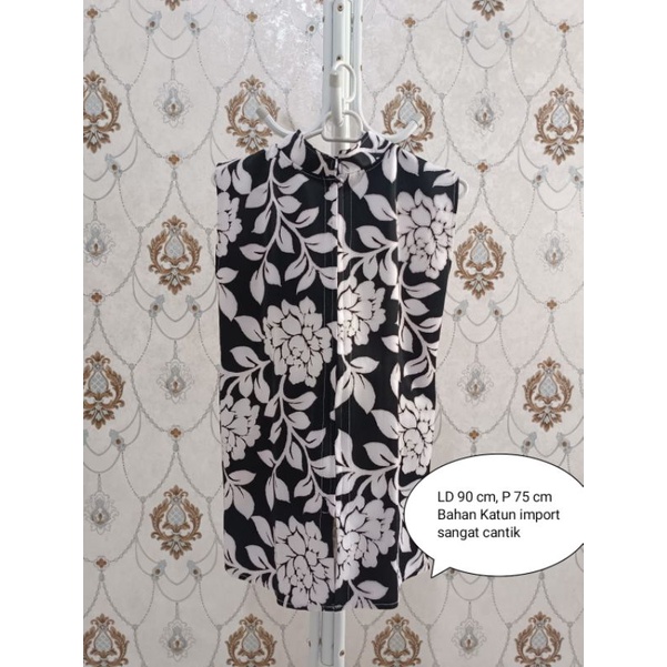 Luaran wanita/Rompi wanita/preloved