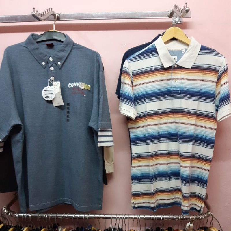 kaos berkerah
