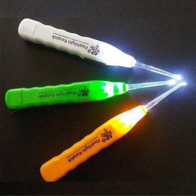 Korek kuping led