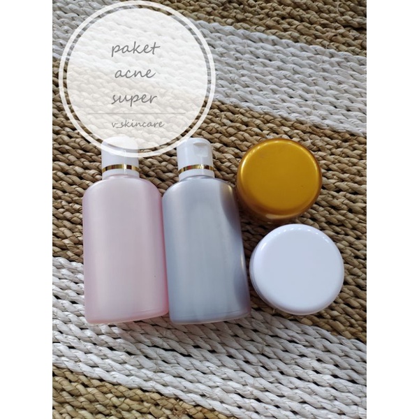 ACNE SUPER