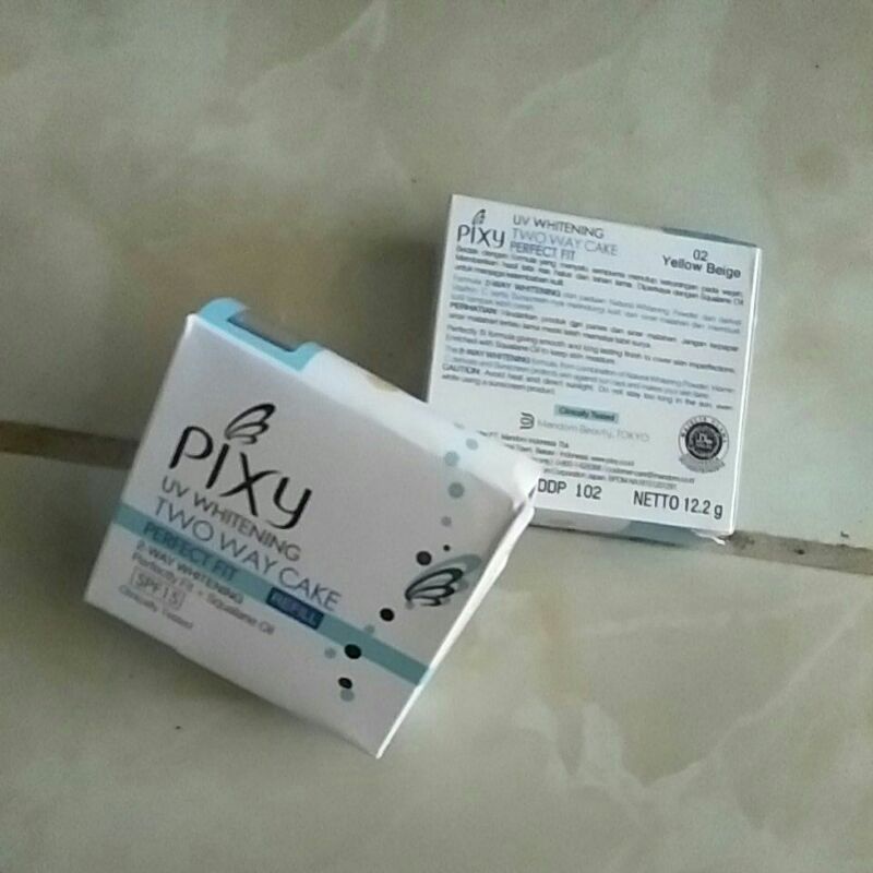 bedak padat pixy