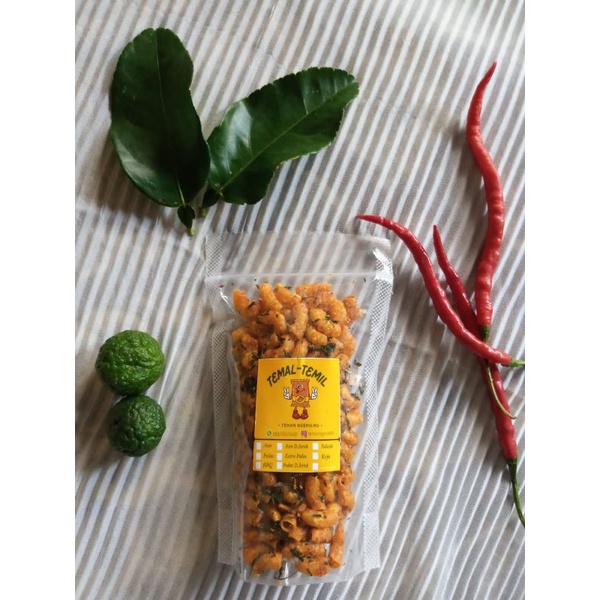 Makaroni pedas daun jeruk