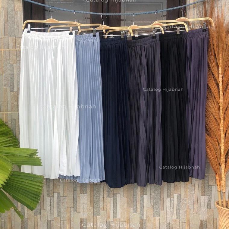 {GMG.22De22υ} ROK PLISKET PREMIUM