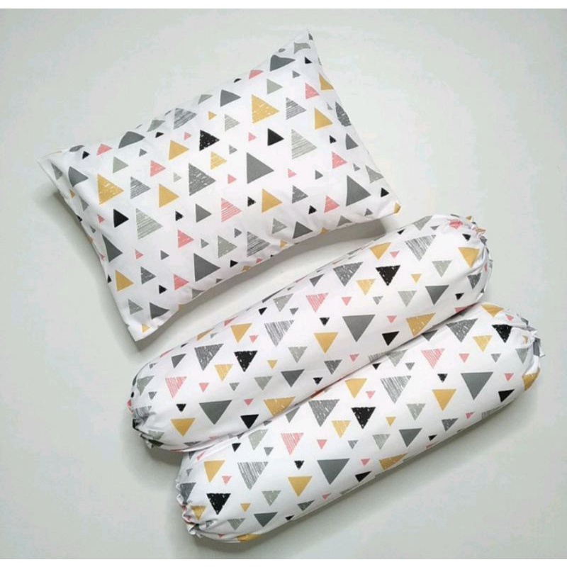 SARUNG BANTAL GULING BAYI