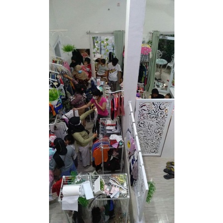 Groair baju anak dan dewas