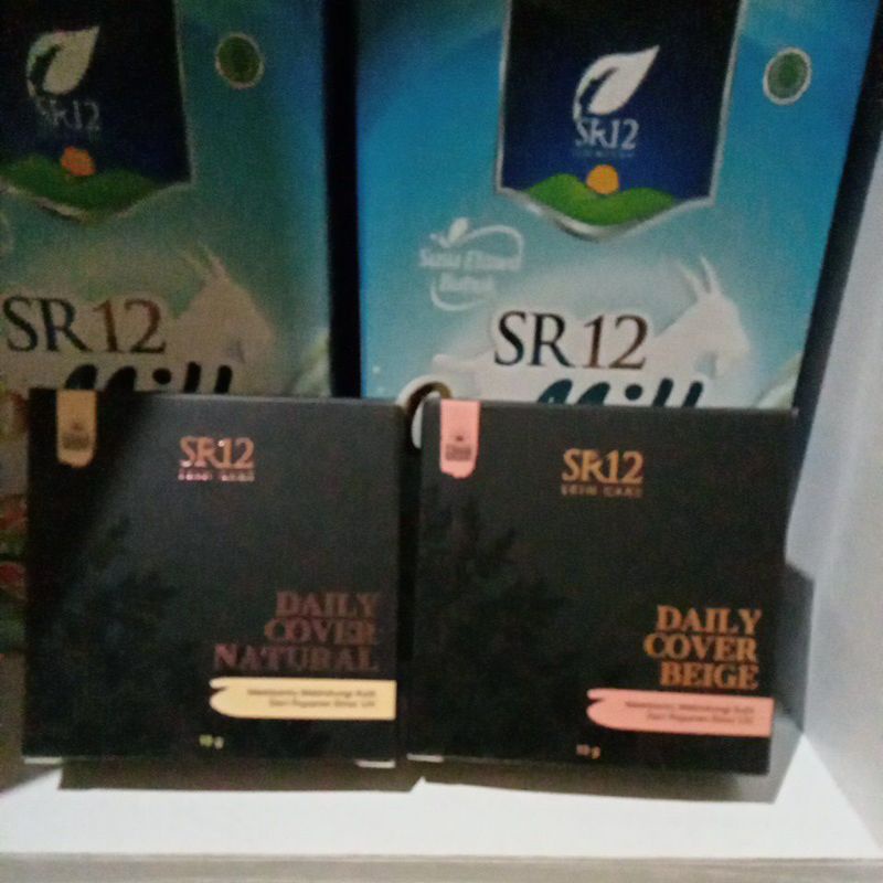 bedak daily cover sr12
