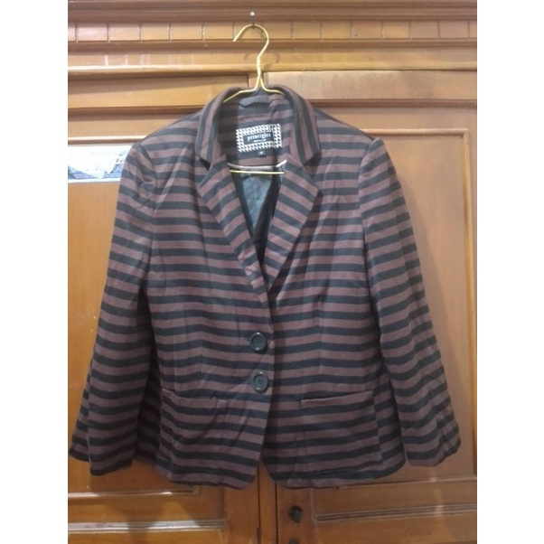 Blazer Wanita