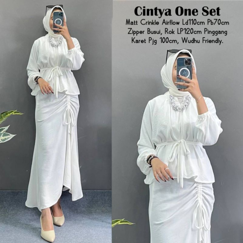 CINTYA ONE SET BY FARASHA
