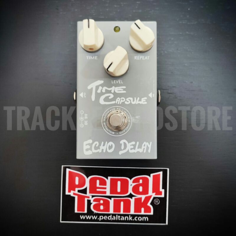 Pedal Tank -Time Capsule Echo Delay