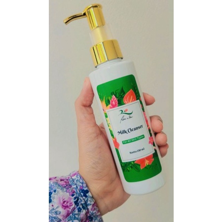 Rain 'n Dew Milk Cleanser