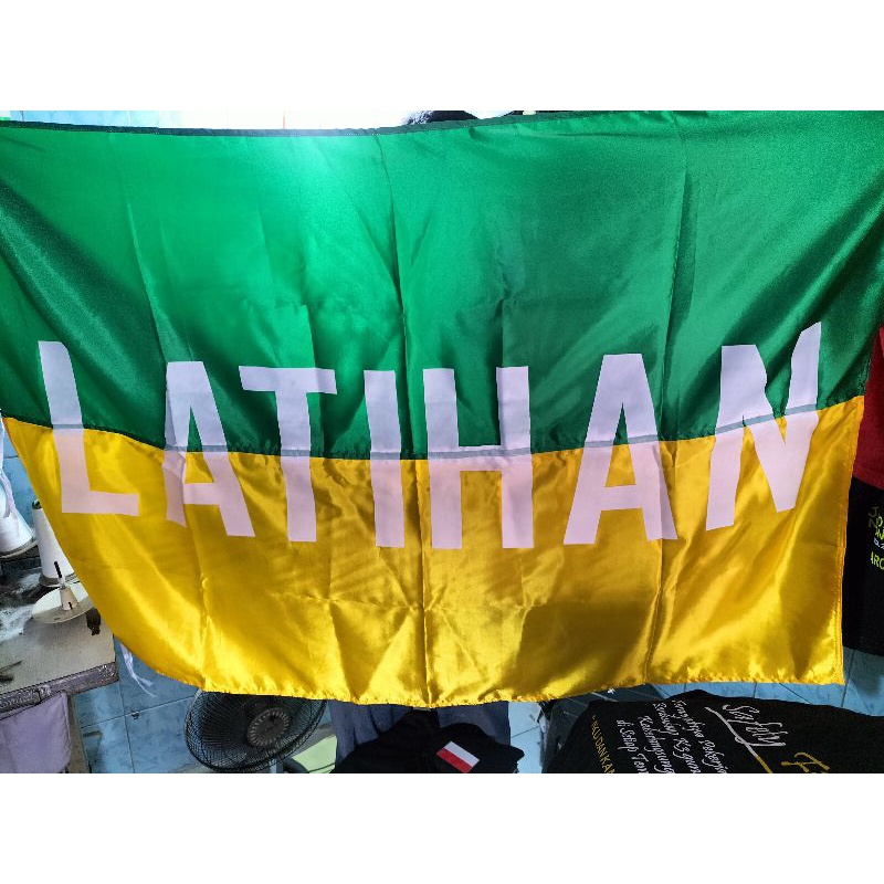 Bendera latihan