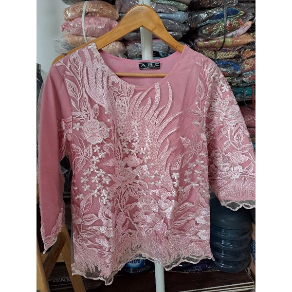 BLOUSE BROKAT BORDIR