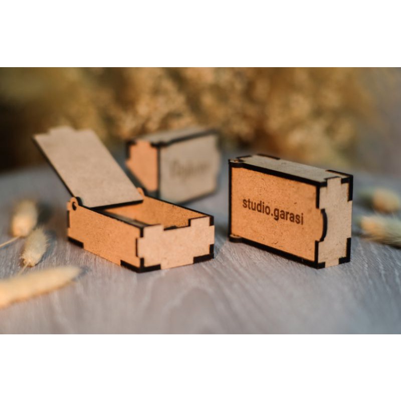 BOX Flashdisk Custom FREE Grafir Logo/Tulisan