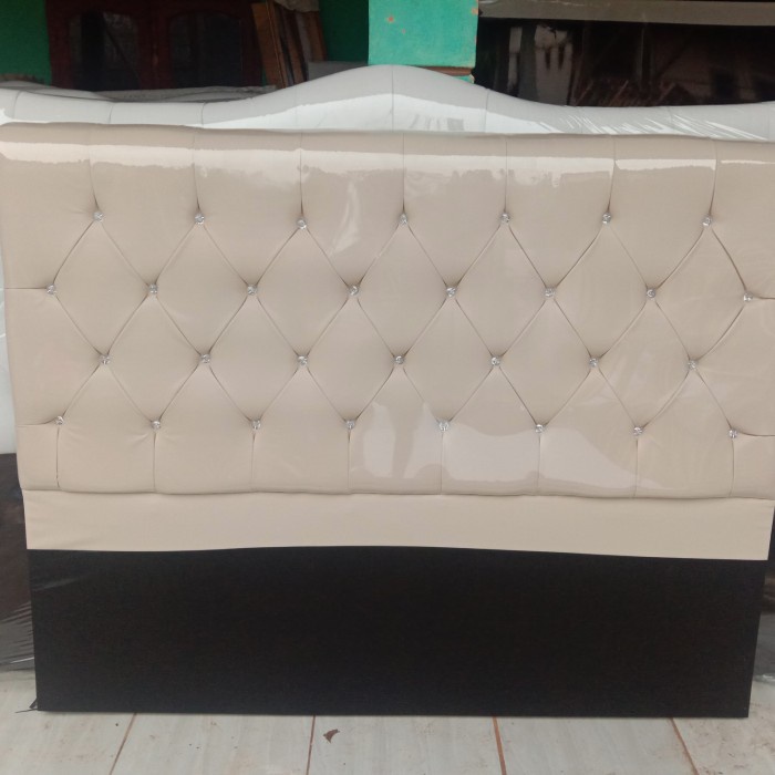 Tempat Sandaran Headboard 180