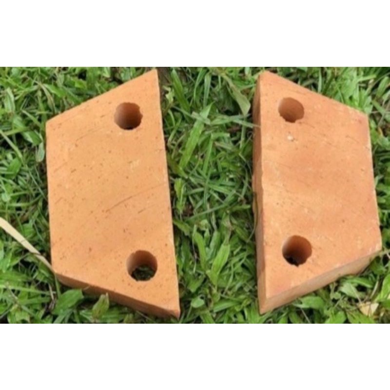 cetakan bata trapesium lobang 2