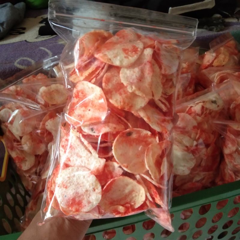 keripik pedas