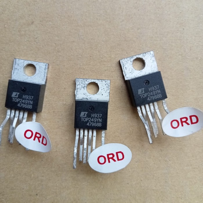 GN99 TOP249 YN IC / Transistor