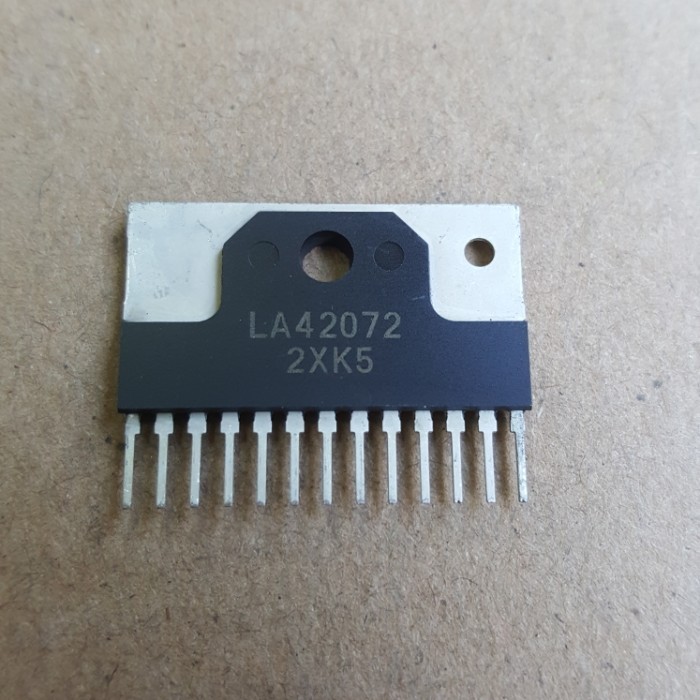 HN99 LA42072 N ORG IC / Transistor