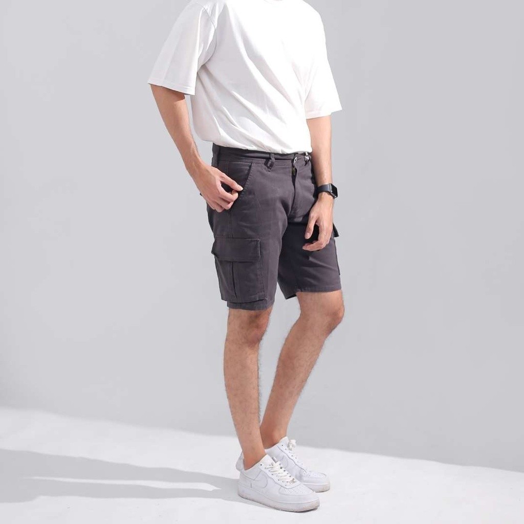 Hrstuff Celana Cargo Pendek Pria Dark Grey