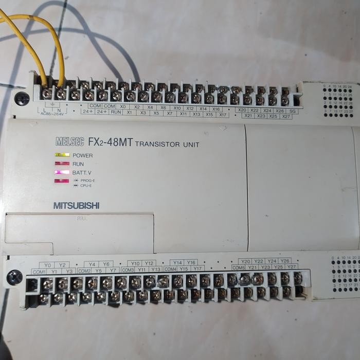 PLC MITSUBISHI MELSEC FX2 48MT