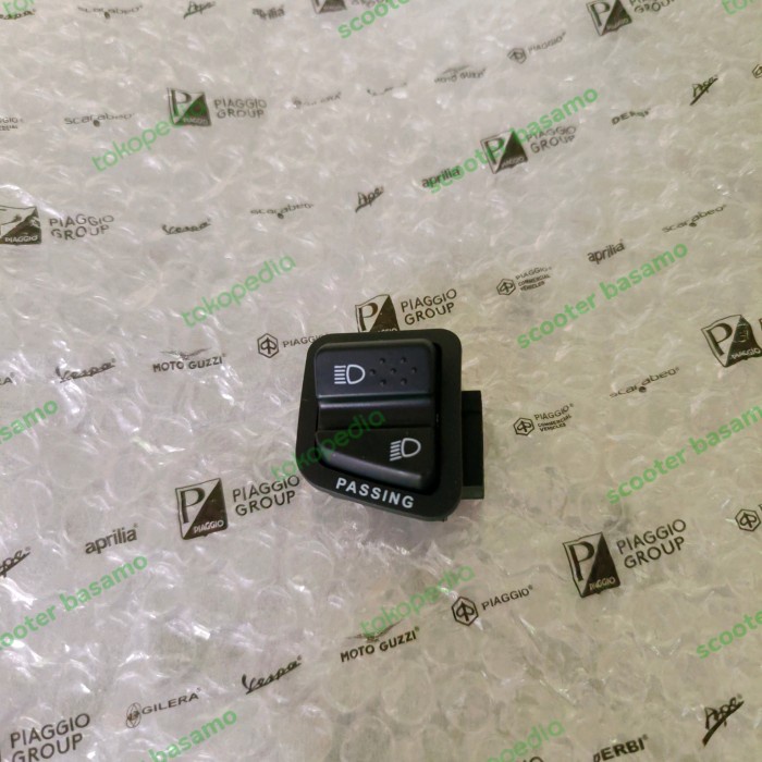 Dimmer Switch/Headlight Selector Piaggio Mp3 250 57G