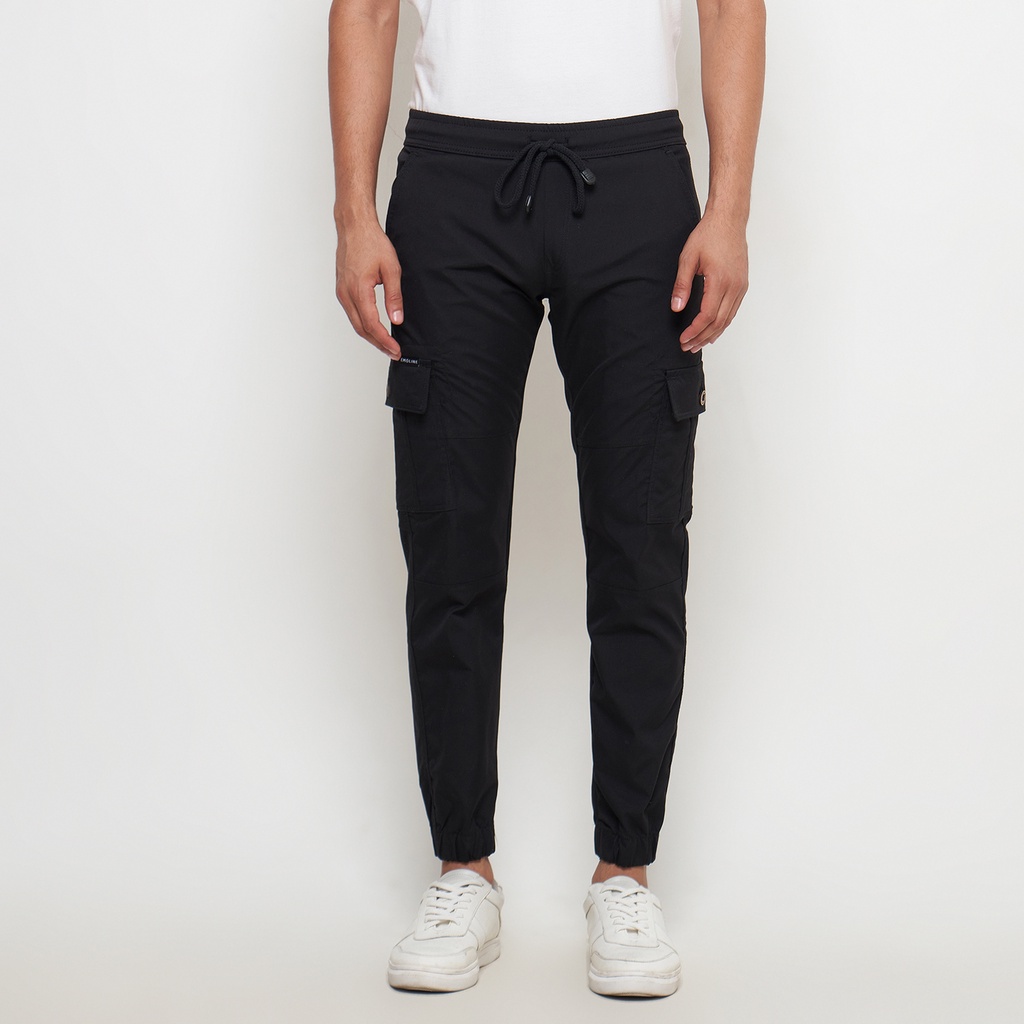 EMOLINE Jogger Cargo Pants Hitam