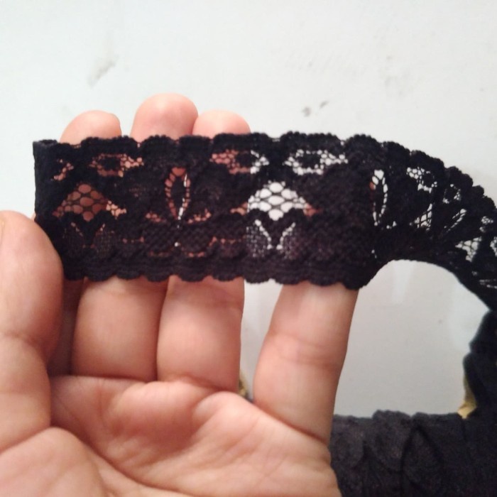 Renda kain warna hitam elastis dan stretch per meter