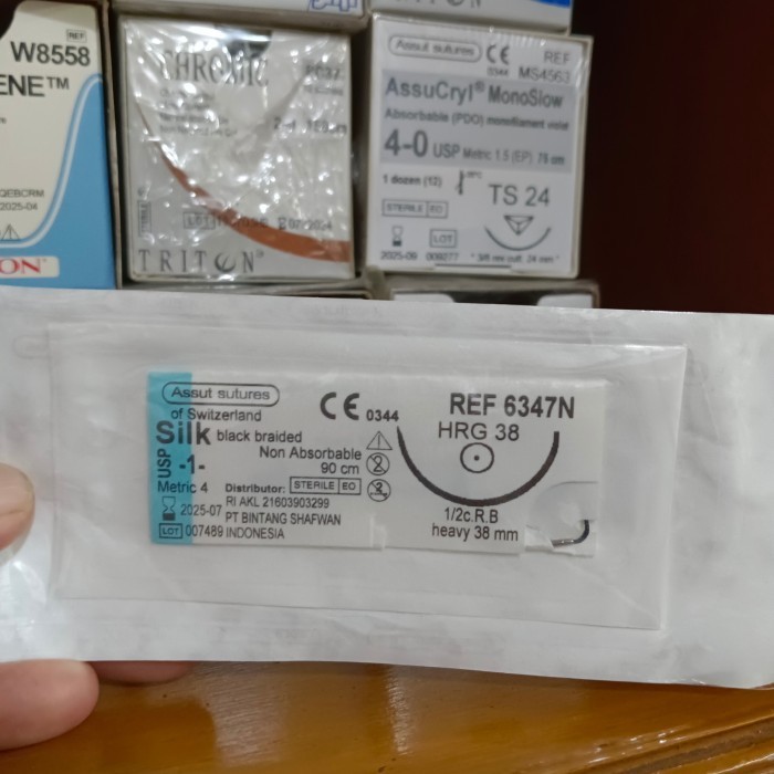Silk 1 HRG38 ( SILK NON ABSORBABLE)