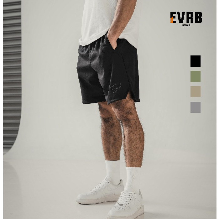 KU86H EVRB Celana Pendek Sweatpants Short Basic - Evrb Logo Essentials
