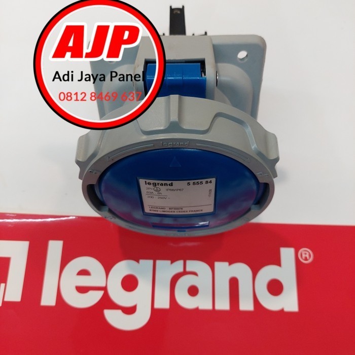 socket panel legrand 63a 3pin 1ph ip67 kode 555584