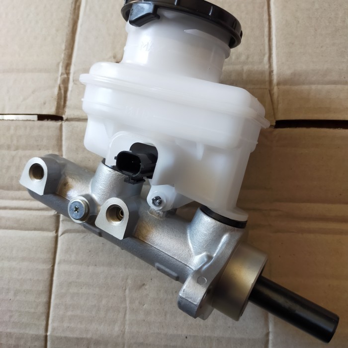 master rem Isuzu D max 2008-up