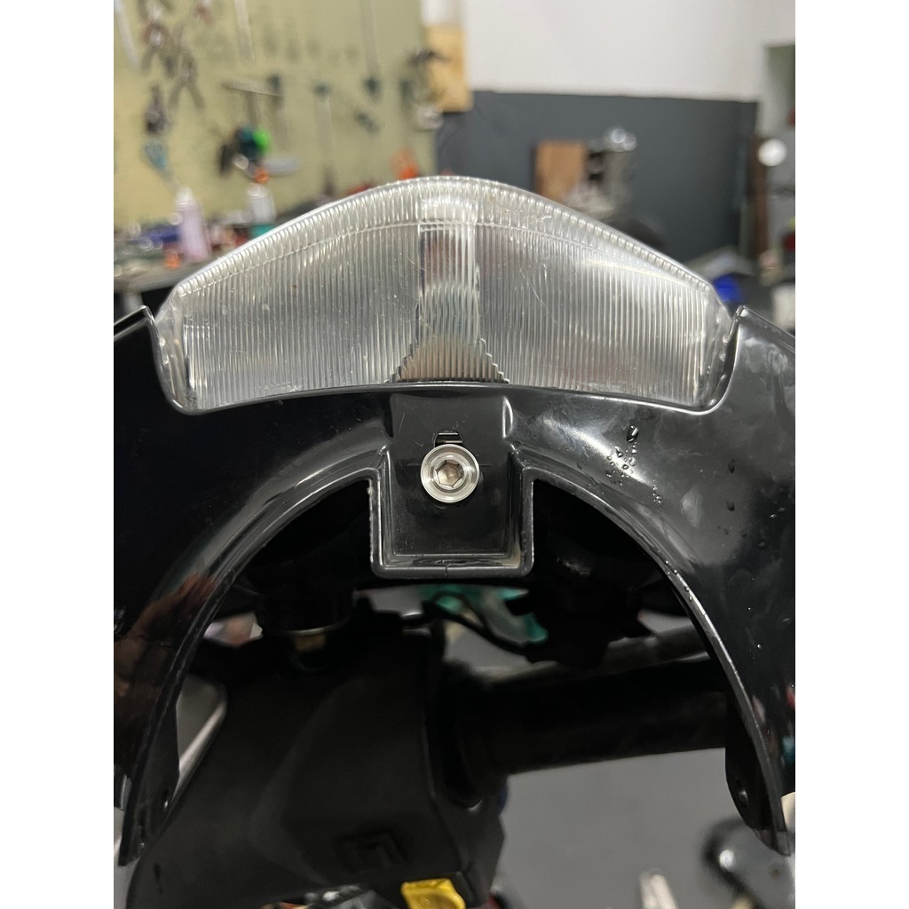 Baut Reflector Stainlees