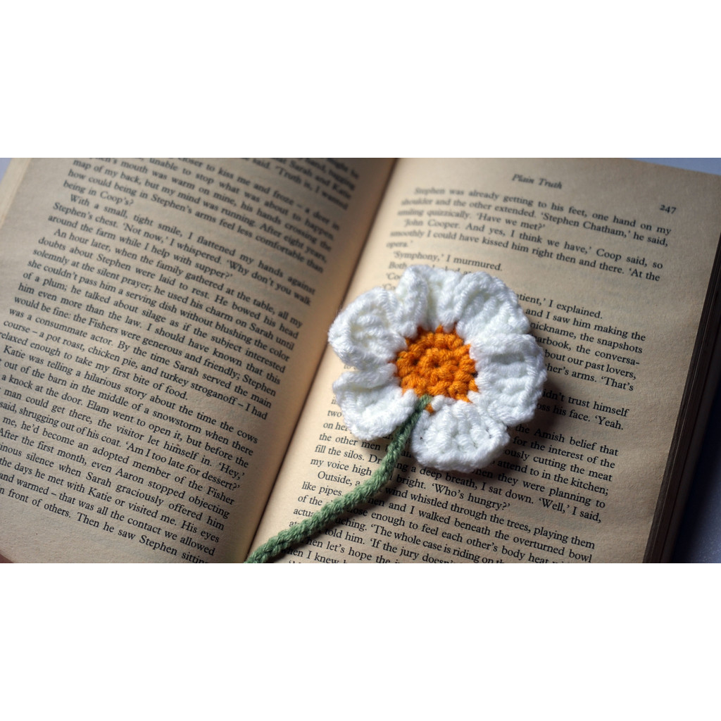 Pembatas Buku Daisy Bookmark Ruby Fingertips owlbookstore