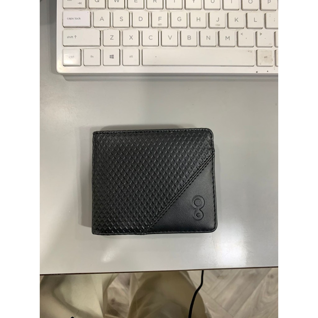 GL ESSENTIAL DOMPET 406251
