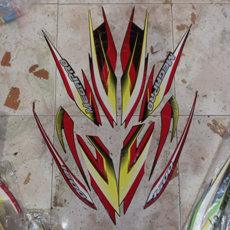 Striker Lis Striping Mega pro GL MAX 2004